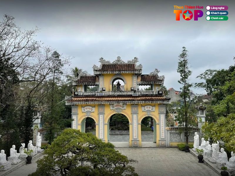 chua-tuong-van-huetoplist