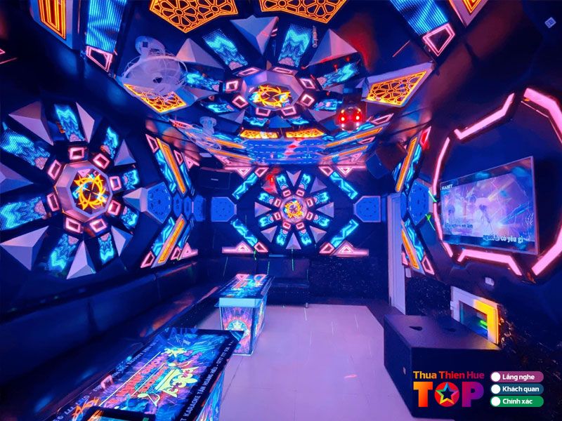 karaoke-cau-vongkaraoke-hong-nhan-huetoplist