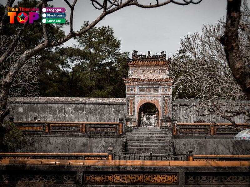 khu-lang-mon-huetoplist