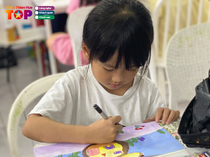 lop-ve-thieu-nhi-yn-huetoplist