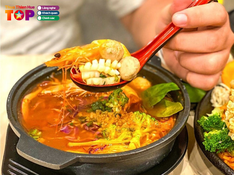 mi-cay-jumbo-quan-mi-cay-o-hue-chat-luong-gia-tot-huetoplist