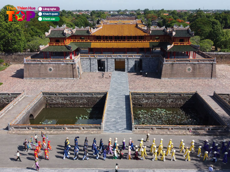 so-luoc-vai-net-ve-kinh-thanh-hue-huetoplist