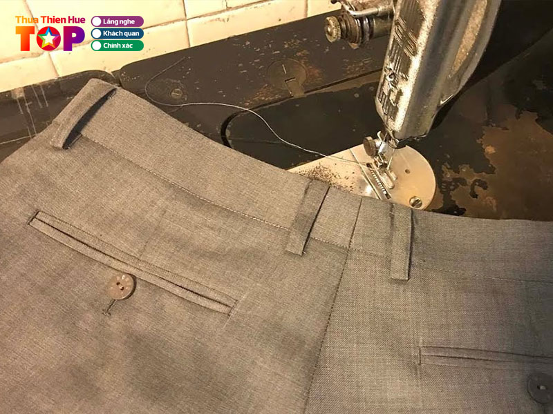 suong-nhan-sua-ao-quan-giat-la-huetoplist