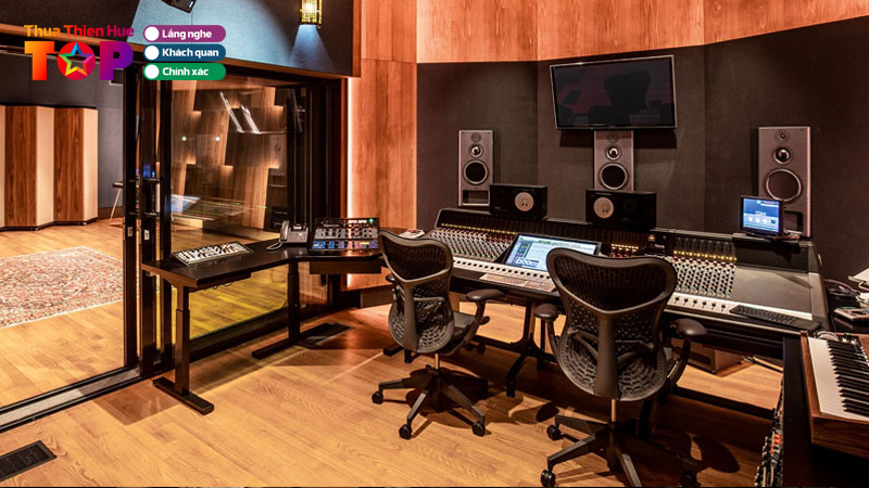 top-5-phong-thu-am-hue-dem-lai-trai-nghiem-am-thanh-cuc-muot-huetoplist