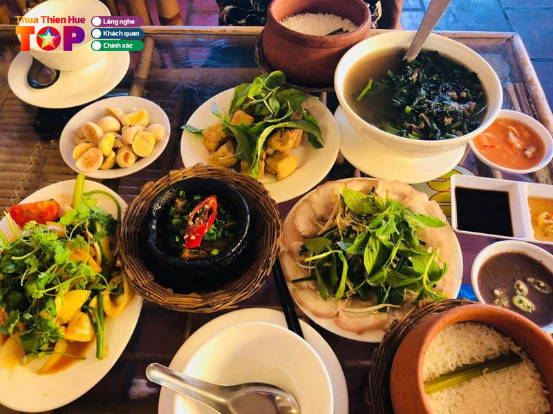 com-nieu-lua-viet-huetoplist