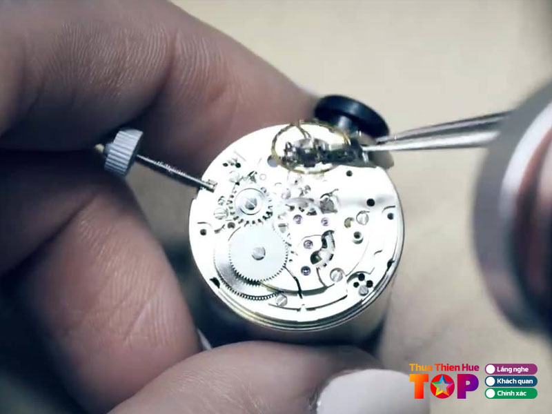 cua-hang-dong-ho-mat-kinh-nm-huetoplist