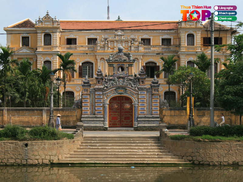 cung-an-dinh-huetoplist