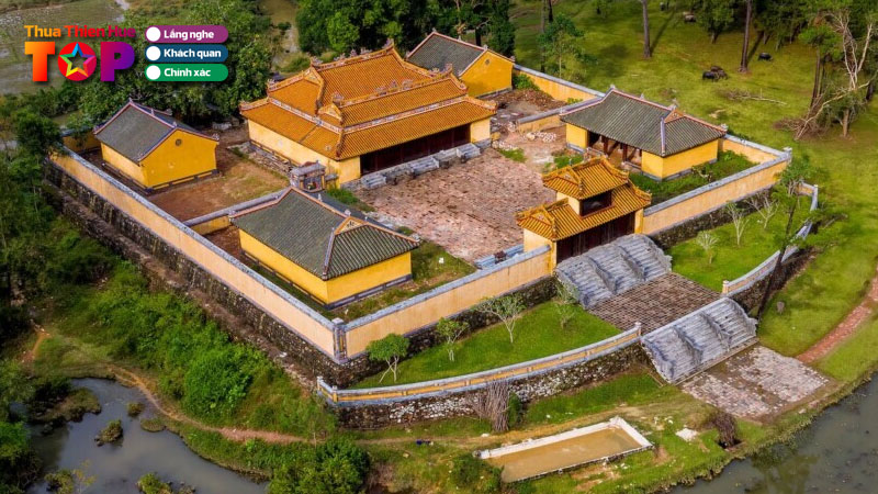 kham-pha-lang-gia-long-hue-lang-mo-vi-vua-dau-tien-trieu-nguyen-huetoplist