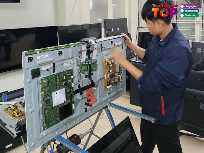 sua-chua-dien-tu-hue-huetoplist