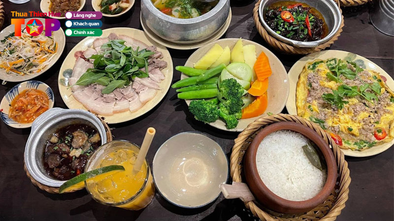 top-13-quan-com-ngon-o-hue-chuan-vi-u-me-khong-loi-thoat-huetoplist