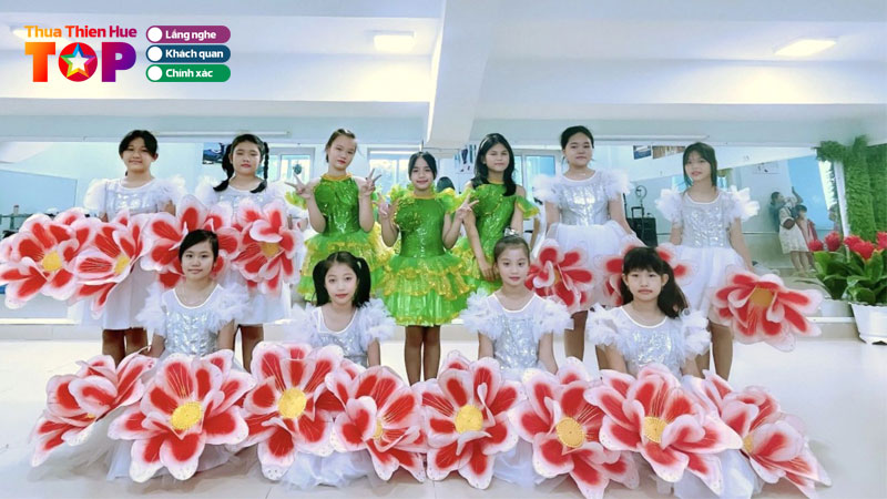 top-6-dia-chi-cho-thue-trang-phuc-bieu-dien-o-hue-dep-nhat-huetoplist