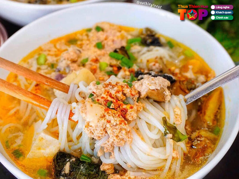 Bun-rieu-cua-la-son-phu-tu-huetoplist