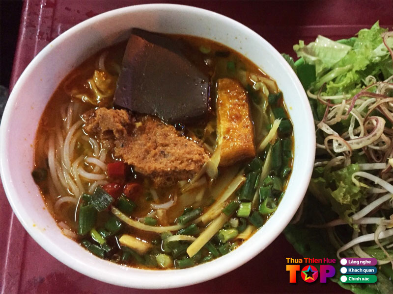 Bun-rieu-o-tam-huetoplist