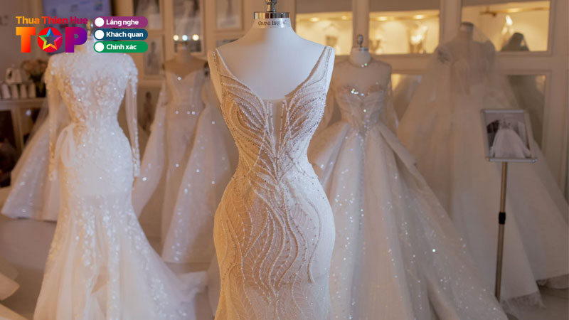 Top-5-xuong-may-ao-cuoi-hue-duoc-nhieu-co-dau-lua-chon-huetoplist