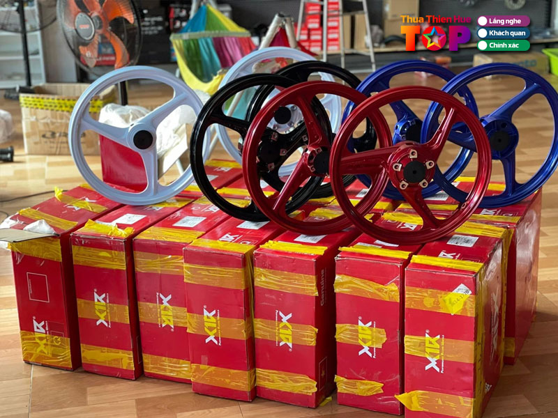 V235n-do-choi-xe-may-huetoplist