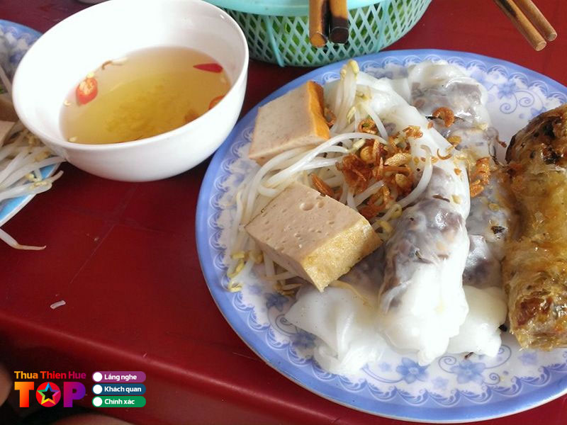 Banh-cuon-nong-tran-thuc-nhan-huetoplist