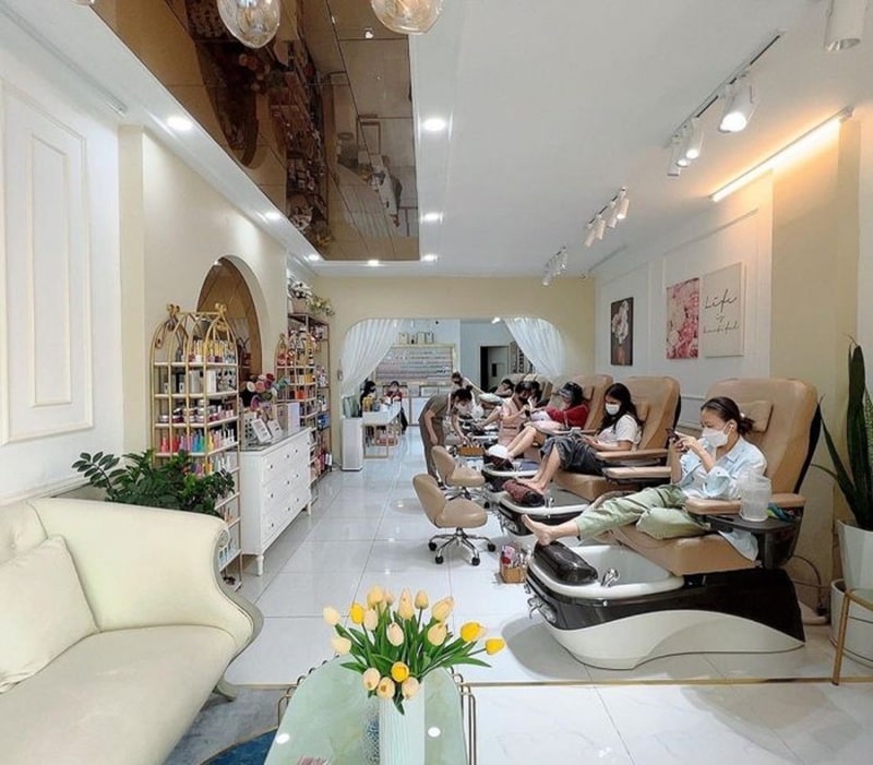 Top 10 địa chỉ nối mi đẹp và an toàn tại Huế