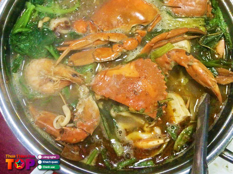 Quan-a-mau-huetoplist