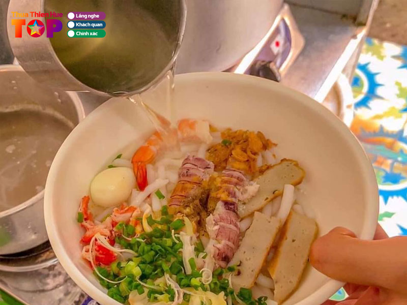 Quan-hoa-mai-huetoplist