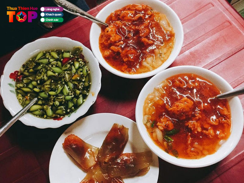 Quan-me-du-huetoplist