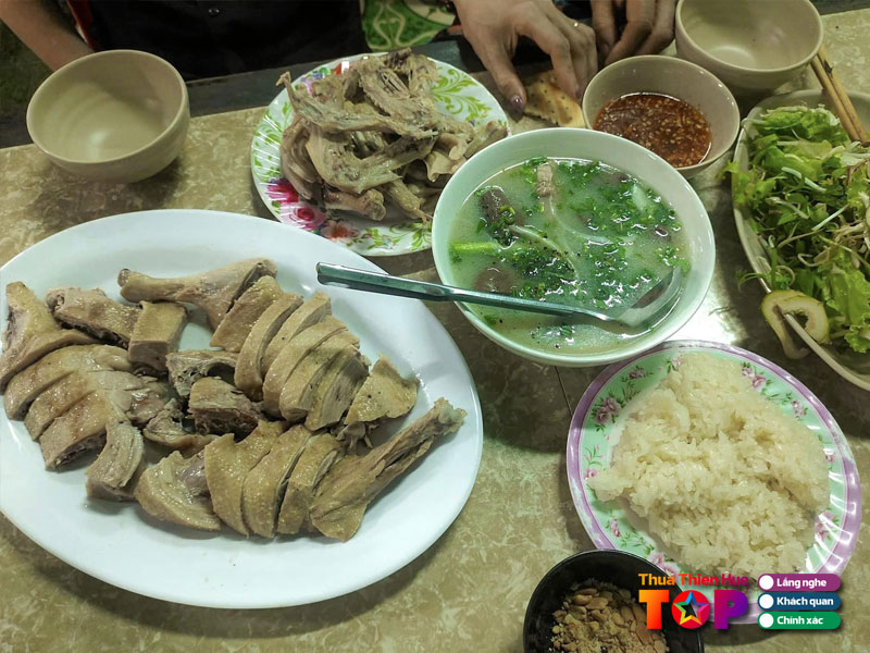 Quan-vit-trang-huetoplist