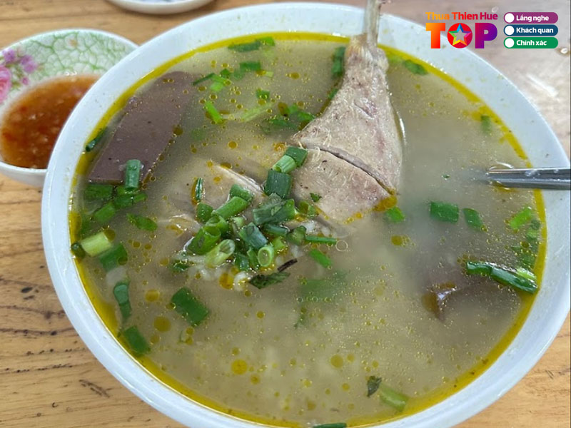 Quan-vit-trieu-tay-phuong-cuc-huetoplist