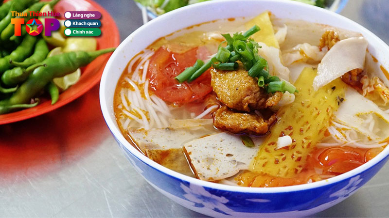 Top-10-quan-bun-cha-ca-hue-ngon-an-la-ghien-huetoplist