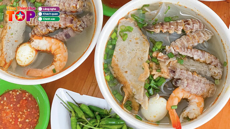 Top-5-quan-banh-canh-tom-tit-hue-noi-tieng-nhat-co-do-huetoplist