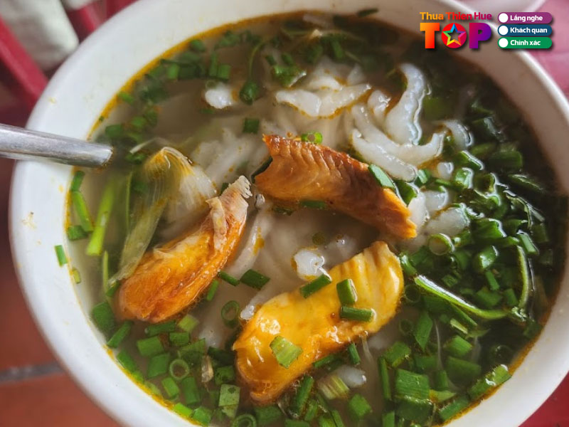 Banh-canh-ca-loc-hai-trieu-huetoplist