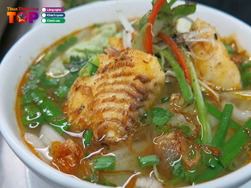 Banh-canh-ca-loc-o-hoa-huetoplist