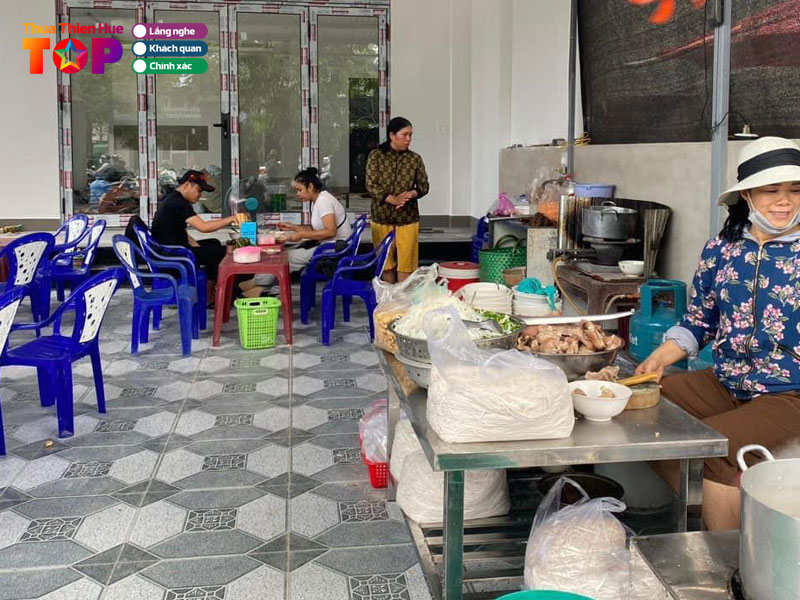 Banh-canh-dao-huetoplist