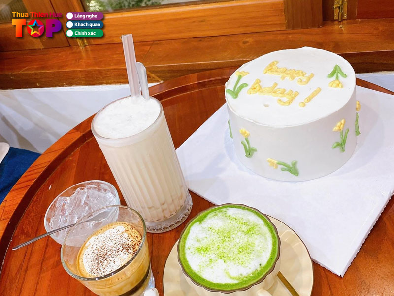 Banh-kem-moms-cakes-huetoplist