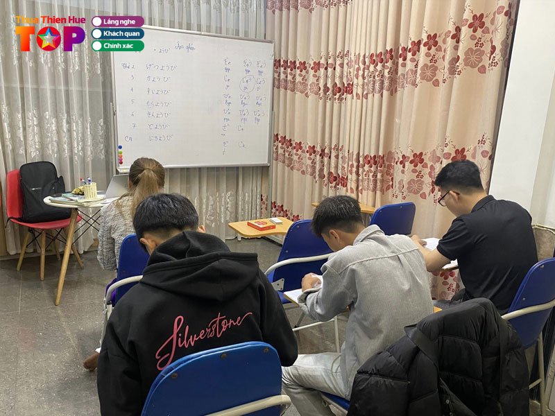 Nhat-ngu-yuki-huetoplist