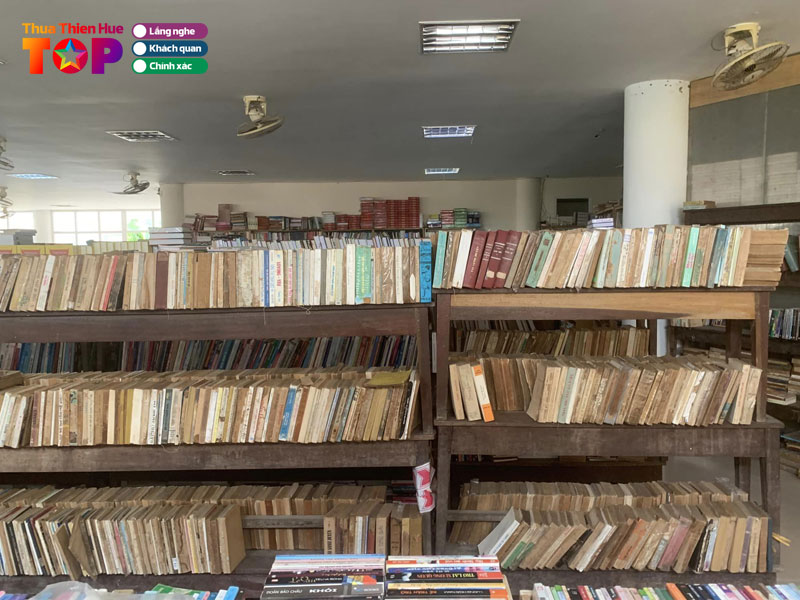 Sach-cu-hue-42-nguyen-khanh-toan-huetoplist