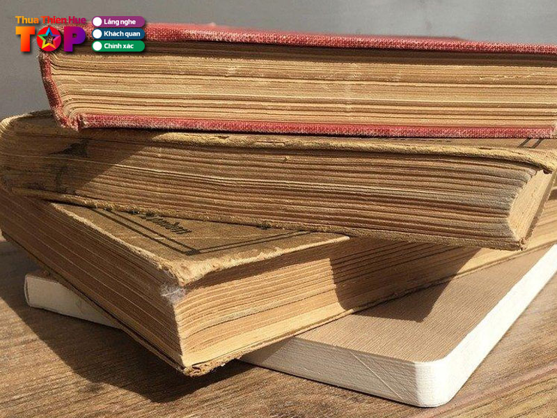 Sach-cu-truong-tam-huetoplist