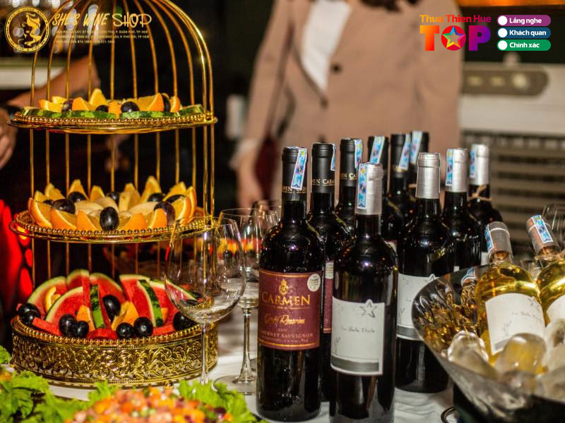 Shes-wine-shop-huetoplist