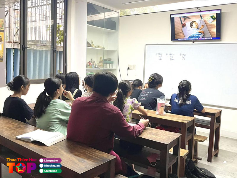 Trung-tam-ngoai-ngu-lien-gakko-huetoplist