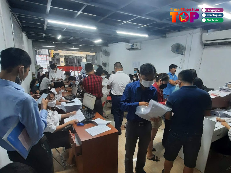 Van-phong-cong-chung-ho-phi-hung-huetoplist