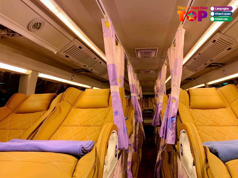 Xe-khach-duong-vu-huetoplist