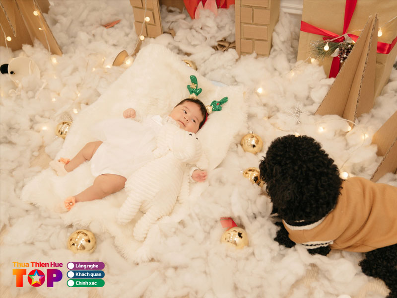 93-studio-huetoplist