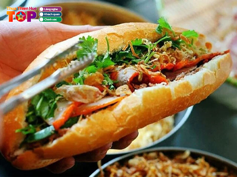 Banh-mi-quang-trung-huetoplist