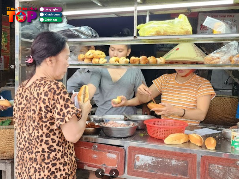 Banh-mi-thuan-hung-huetoplist