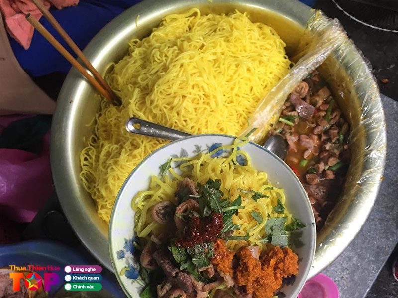 Bun-nghe-cau-phu-cam-huetoplist