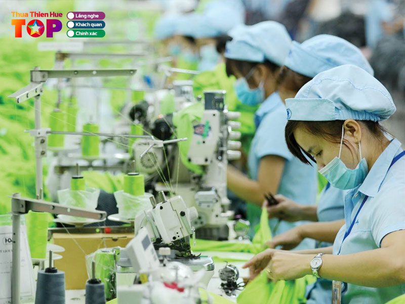 Cong-ty-co-phan-det-may-hue-huegatex-huetoplist