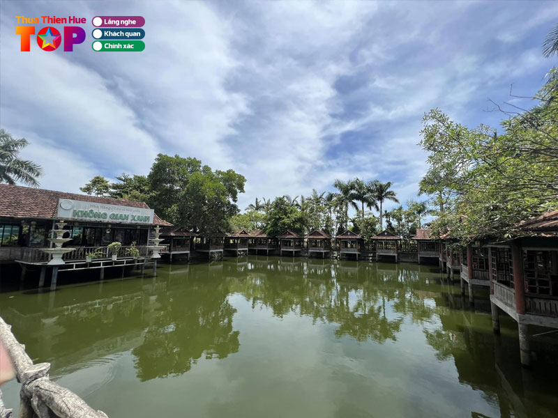 Nha-hang-cau-ca-thu-gian-khong-gian-xanh-huetoplist