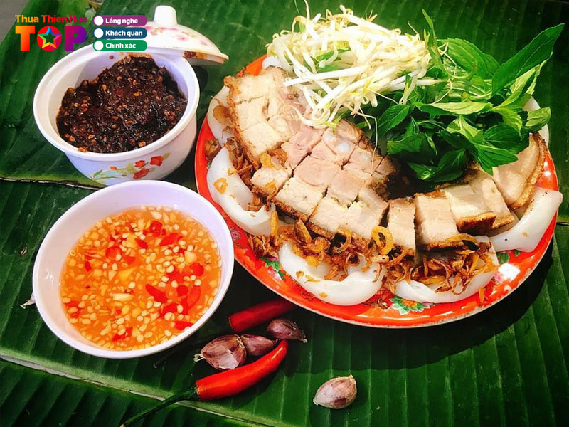 Quan-an-tai-phu-huetoplist