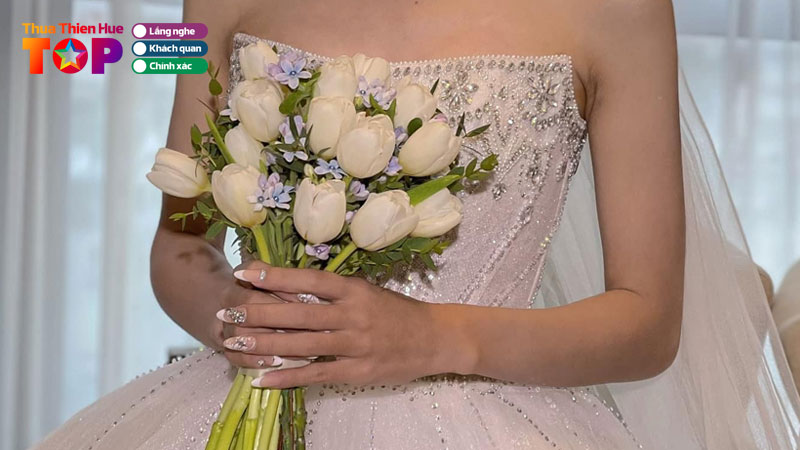 Top-12-dia-chi-lam-hoa-cuoi-tai-hue-dep-va-chat-luong-huetoplist