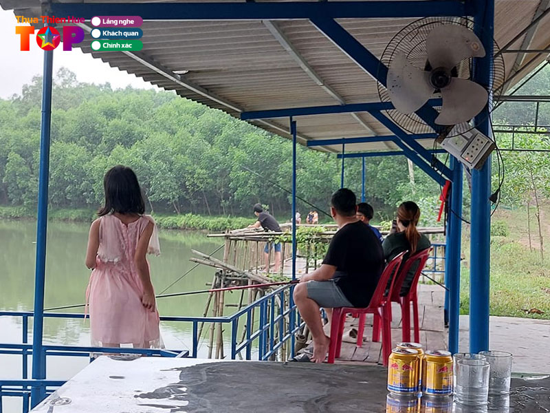 Vuon-dao-cau-ca-giai-tri-huong-van-huetoplist