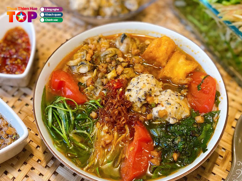 Quan-bun-oc-nga-huetoplist