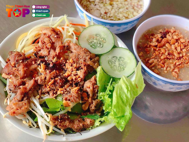 Quan-o-roi-huetoplist